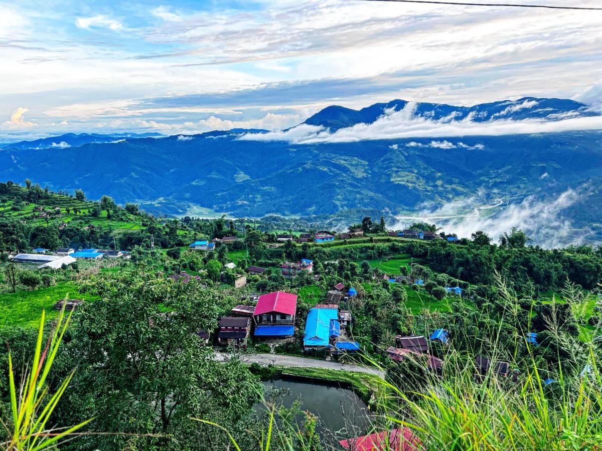 Es Deurali Resort Pokhara Extérieur photo