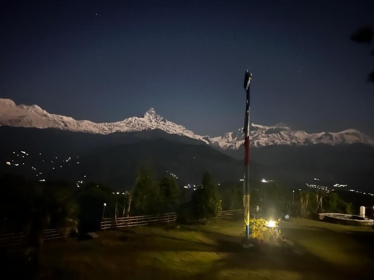 Es Deurali Resort Pokhara Extérieur photo